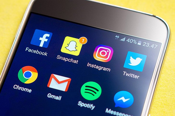 Maximizing Mobile App Visibility through Deep Linking