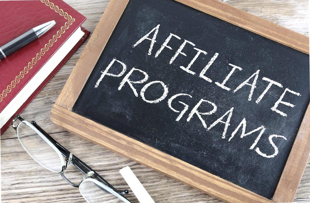 Understanding Affiliate Marketing: A Lucrative Opportunity for Online Entrepreneurs
Navigating the World of Affiliate Programs: Key Factors to Consider
Choosing the Right Affiliate Marketing Strategy for Maximum Earnings
Proven Tips and Tricks for Successful Affiliate Marketing Campaigns