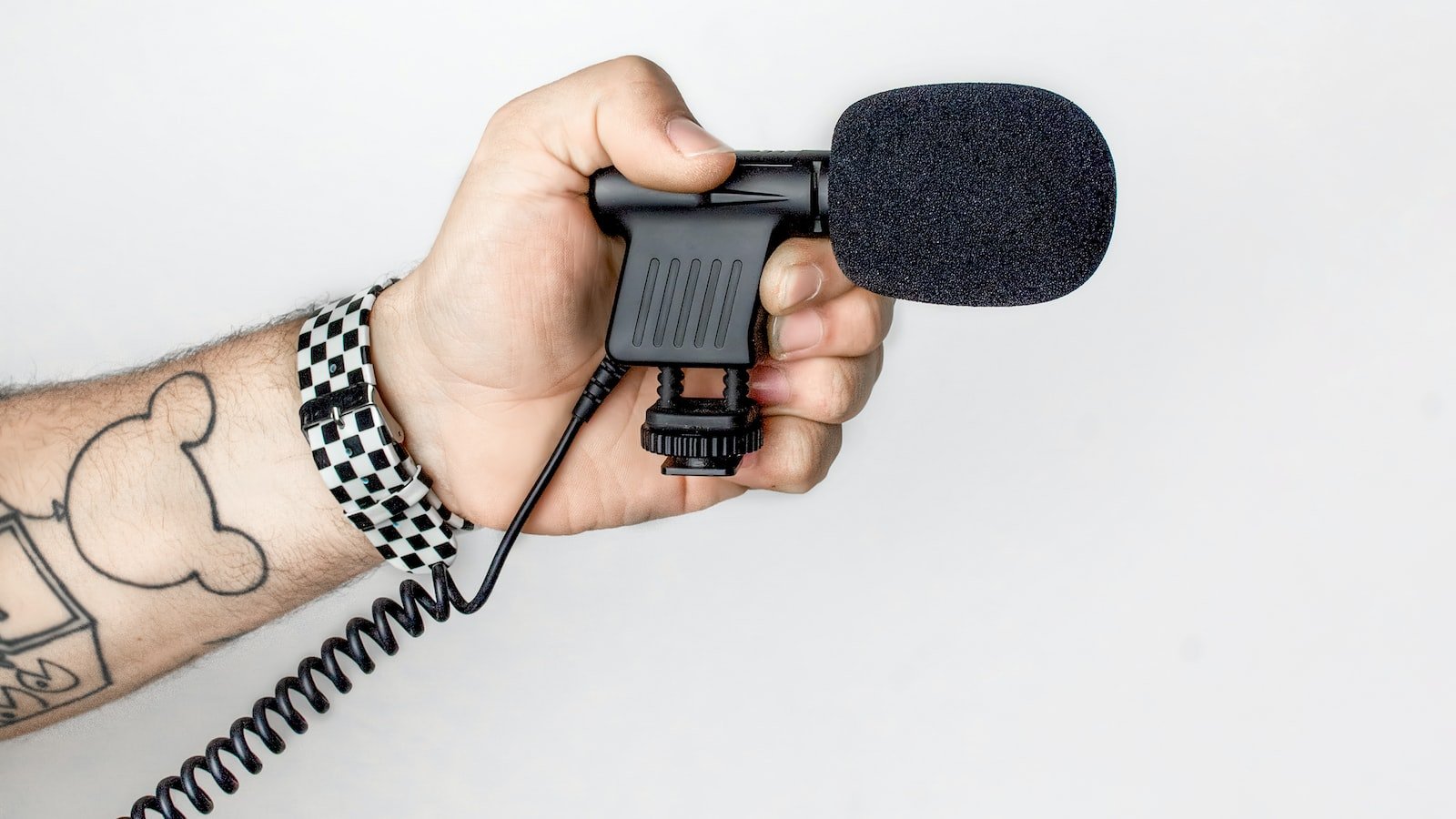 The Sonic Shift: ⁤The Rise of Voice Commerce in the eCommerce ⁣Landscape