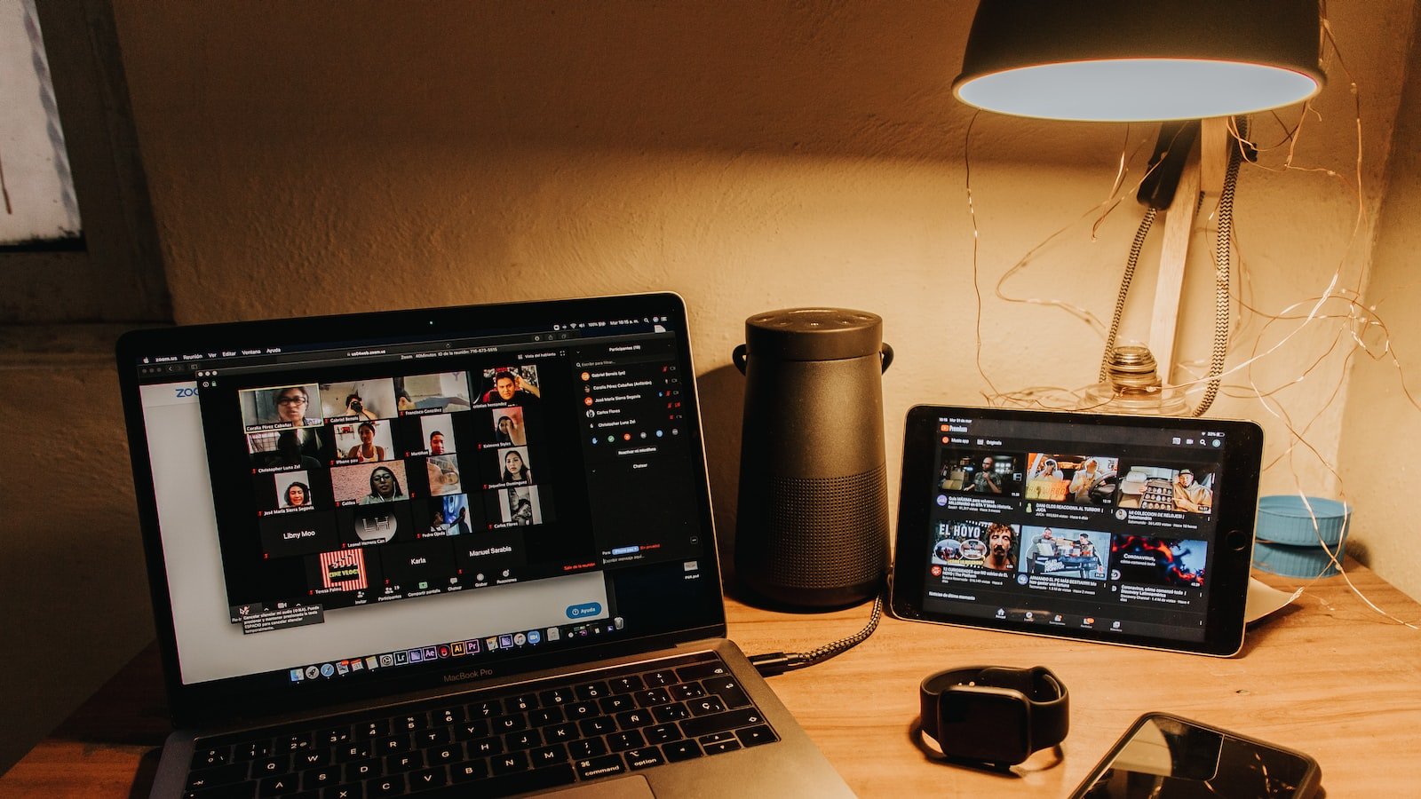 Creating an Effective Social Media Strategy: ‌Key Metrics⁣ and Insights
Understanding Engagement: Metrics for Measuring Social​ Media Success
Enhancing Reach and⁢ Awareness: ⁢Strategies for⁢ Increasing ‌Social Media ‍Visibility
Converting ⁣Followers into Customers: Metrics and Recommendations for ⁣Driving Conversions