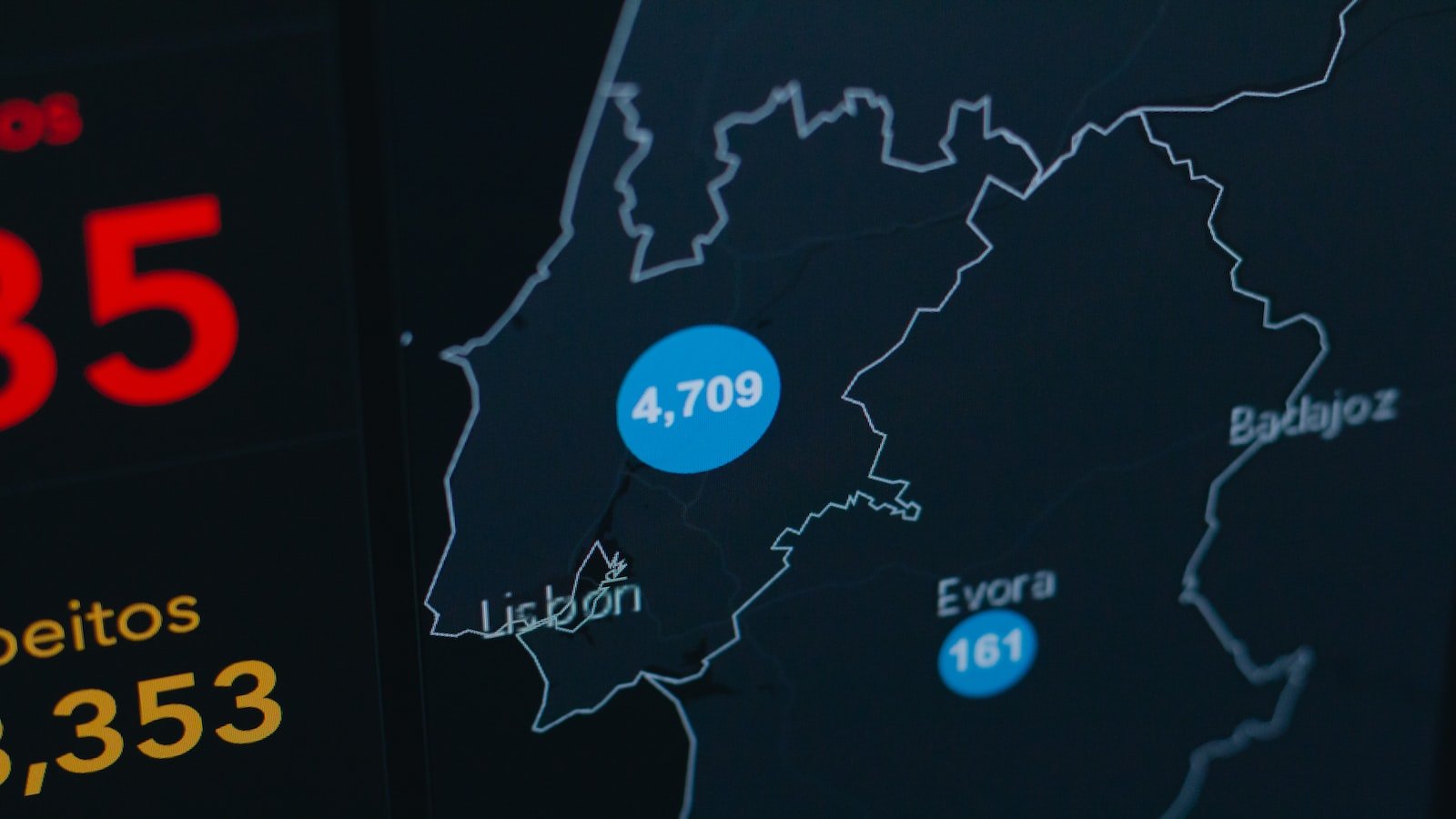 - Leveraging Data Analytics: Optimizing Email Campaigns based on Insights