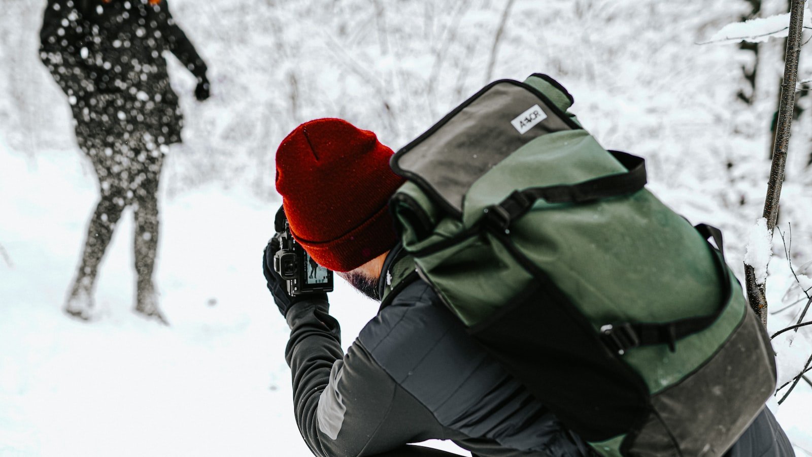 Opening the Gateway: Understanding the Fundamental Elements of BloggingCrafting Captivating Content: Strategizing Tips to Engage and Retain ReadersNavigating the Blogosphere: Effective Promotion and Networking TechniquesMastering the Art: Key Tools and Resources for Successful Blogging