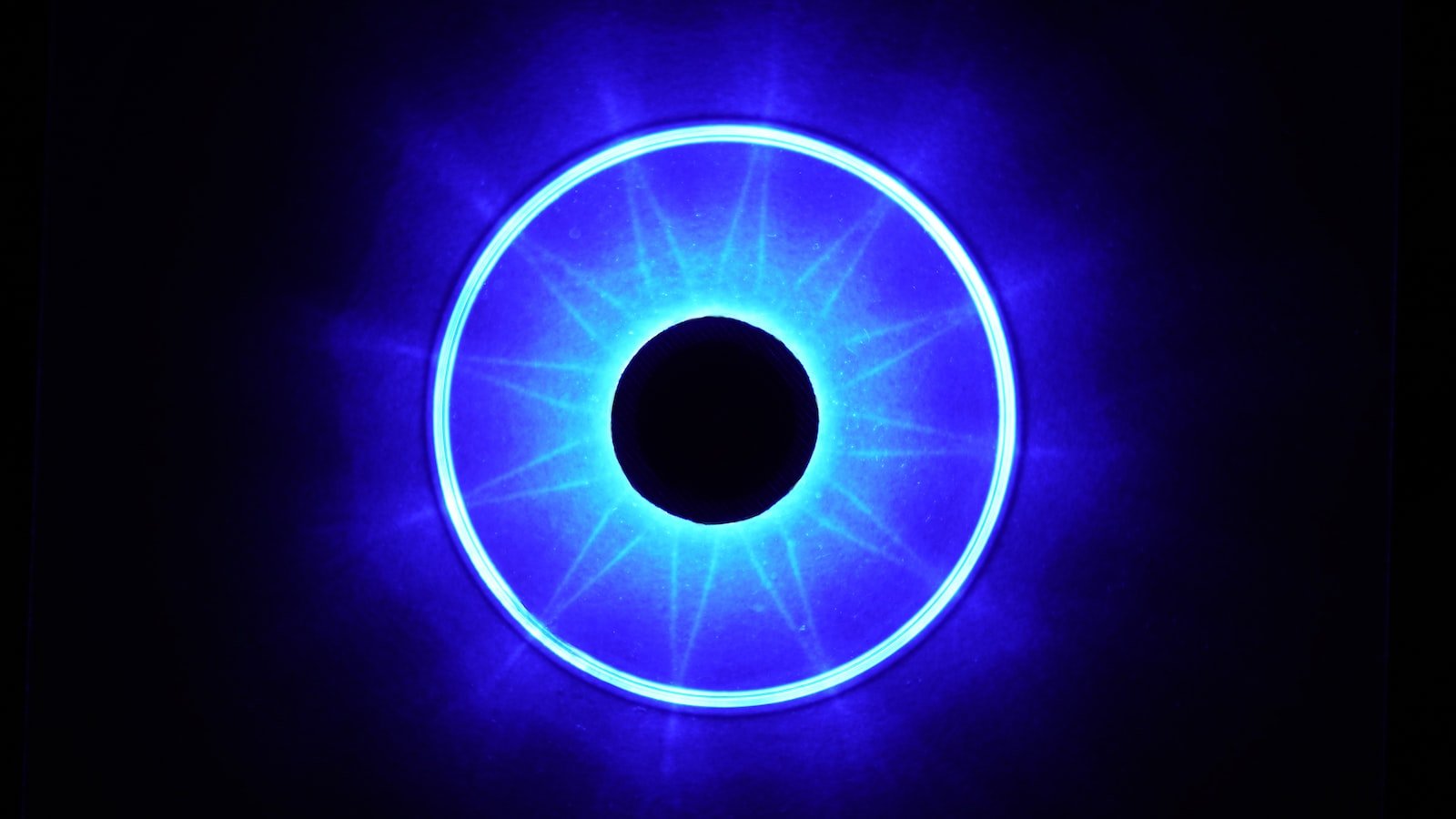 Understanding the Impact of⁣ Cyber Critique on Businesses