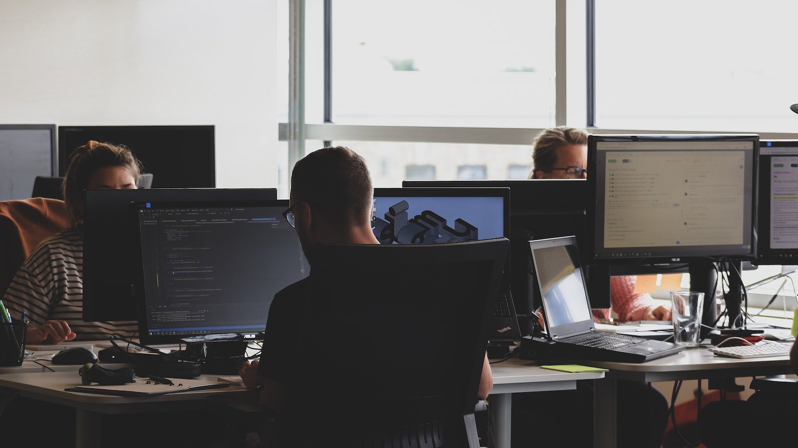 Tips and Tricks for Optimizing Online Store Images