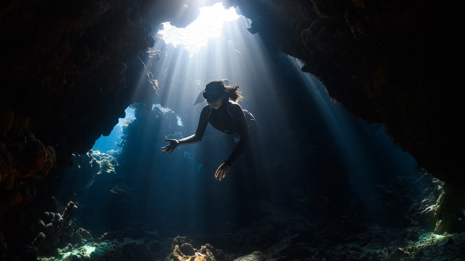 1. Crafting A Seamless User Experience: The Key Elements of Delightful Web Design
2. The Psychology of Delight: Understanding User Behavior to Create Engaging Web Experiences
3. Enhancing Emotional Connections: Incorporating Interactive Design to Delight Users
4. Practical Guidelines for Delightful Web Design: Expert Tips to Captivate and Retain Users