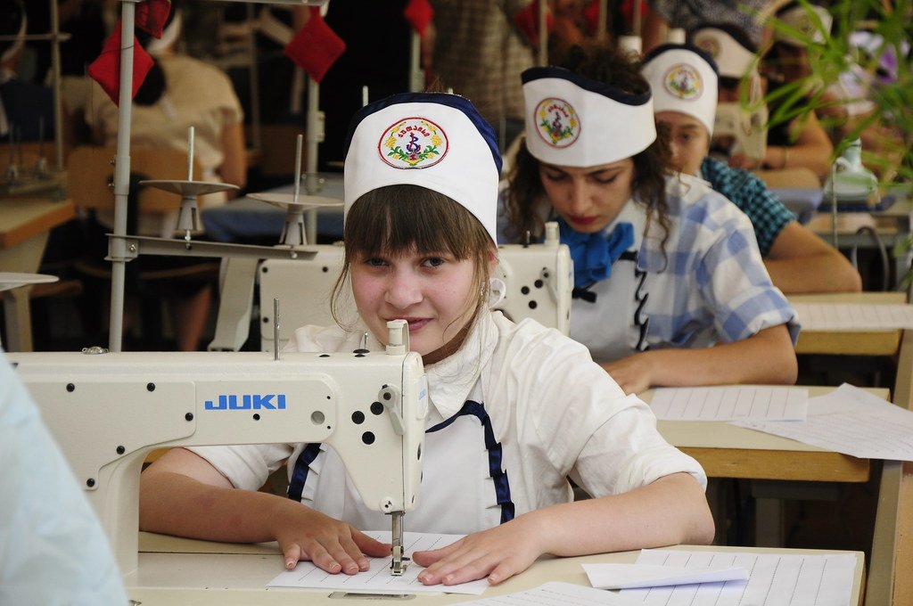 - Tailoring Your Product Offering: Craft a Unique Value Proposition to Stand Out in a Competitive Market