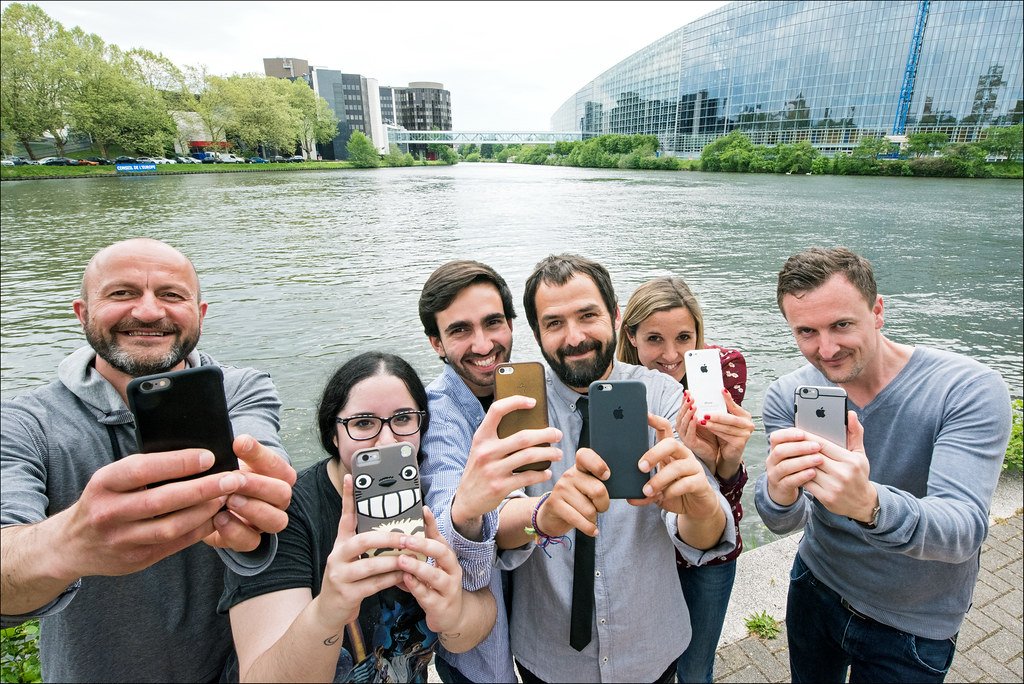 Unlocking the Potential of Social Media Influencers in Boosting eCommerce Sales