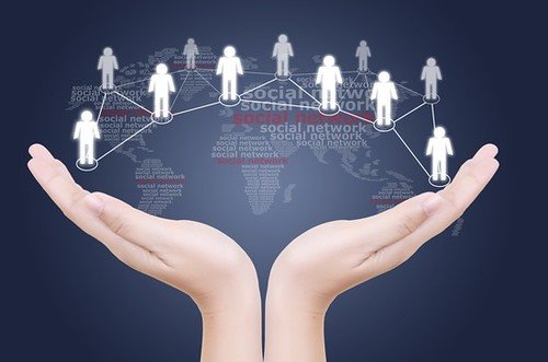 The Changing Landscape of⁢ Online ⁢Marketing: Ethical Dilemmas and Challenges
Understanding the Impact of Targeted Advertising: Balancing Personalization and Privacy
Ensuring Transparency and Honesty: Best Practices for Online Marketing Campaigns
Safeguarding Consumer Trust: Recommendations⁢ for Ethical‌ Online Marketing Practices