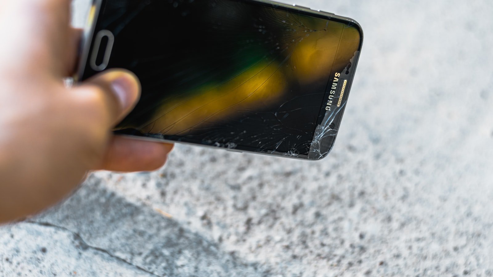 Leveraging Technology: Maximizing Sales in the Digital Marketplace