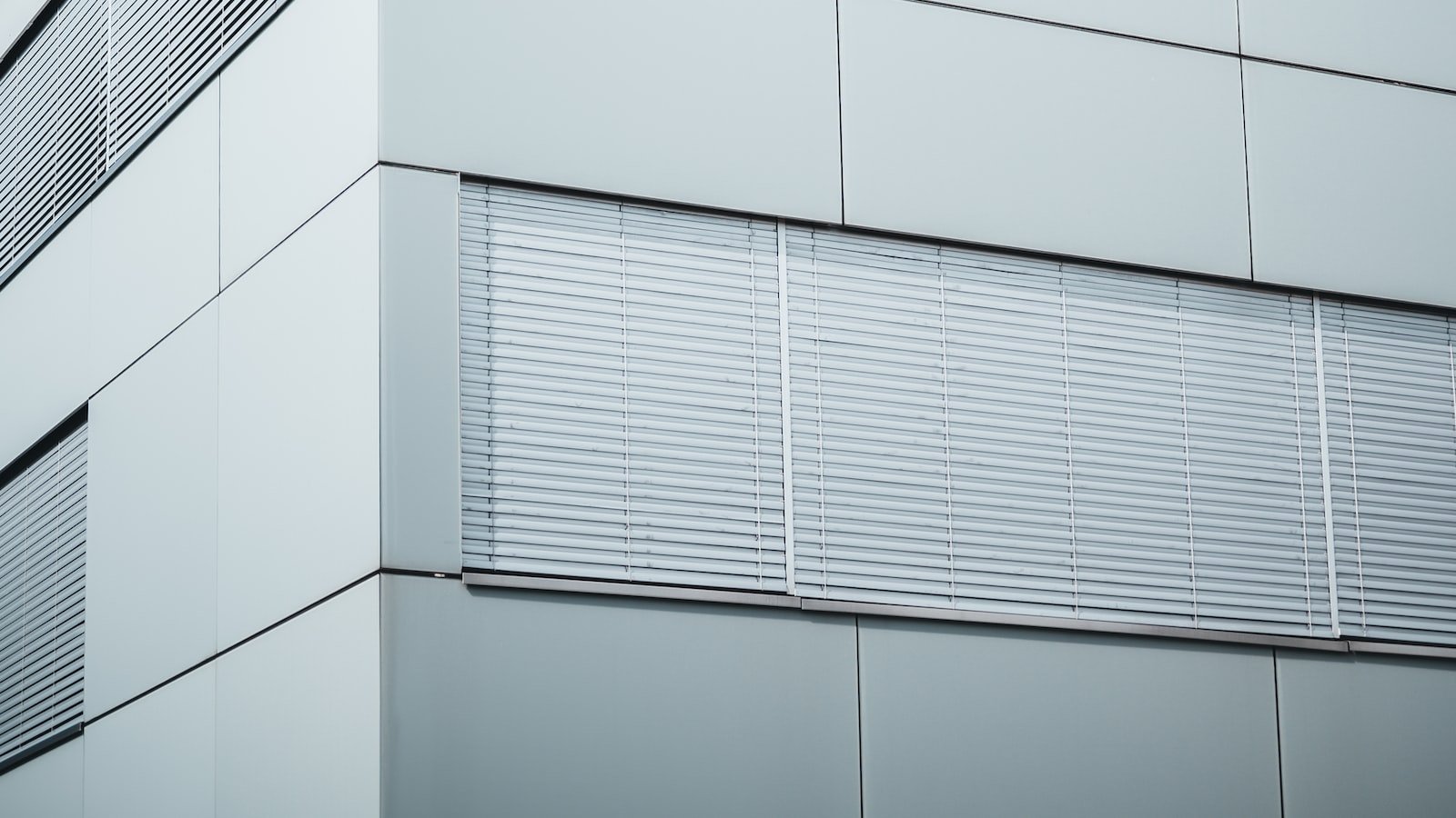 Unlocking Google Ads: Understanding the Key Components of Effective Advertising
Unleashing Potential: Strategies for Optimizing Google Ads Campaigns
Cracking the Code: Advanced Techniques to Maximize Google Ads' ROI
Expanding Horizons: Leveraging Google Ads Beyond Keywords and Bids