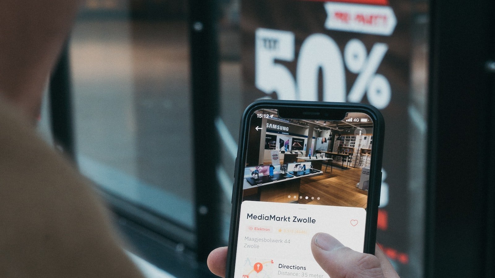 Golden Opportunities: Capitalizing on Specific Niches for eCommerce Triumph