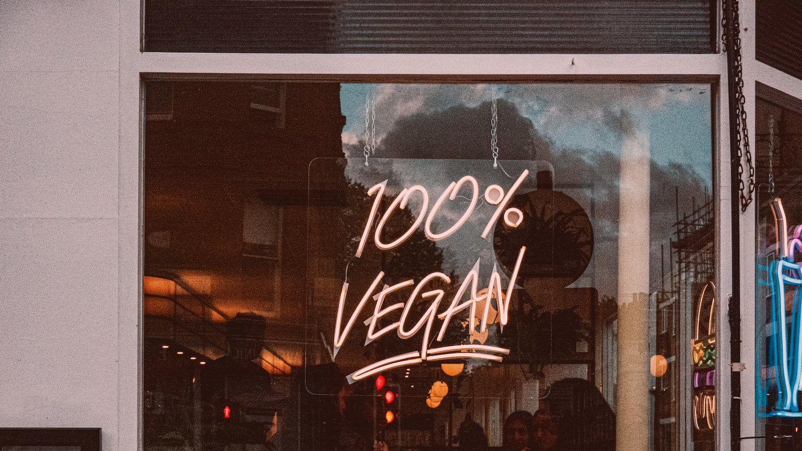 Navigating to Success: Proven Strategies for Effective Internal Linking through Anchor Text