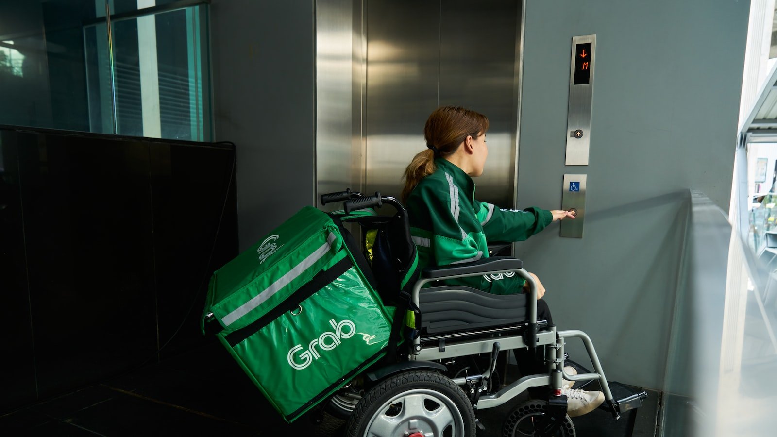 The Mobile-First Approach: Transforming SEO Strategies for the Modern Age