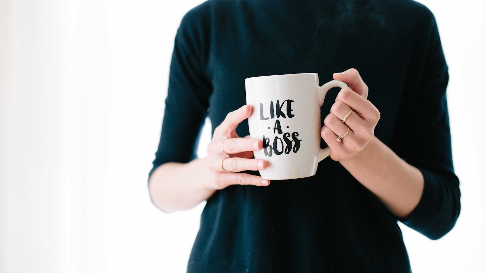 1. Unleashing the Power of Social Media Ads: Understanding Demographic Targeting
2. Key⁢ Insights⁤ for Effective⁣ Social⁢ Media Ad Targeting: Analyzing User‍ Data
3. ‌Nailing Your Social Media Ad ⁤Strategy: Leveraging Custom Audiences and Lookalike Audiences
4. Beyond⁤ Basic ‍Demographics: Harnessing Advanced Targeting Techniques for Greater Reach