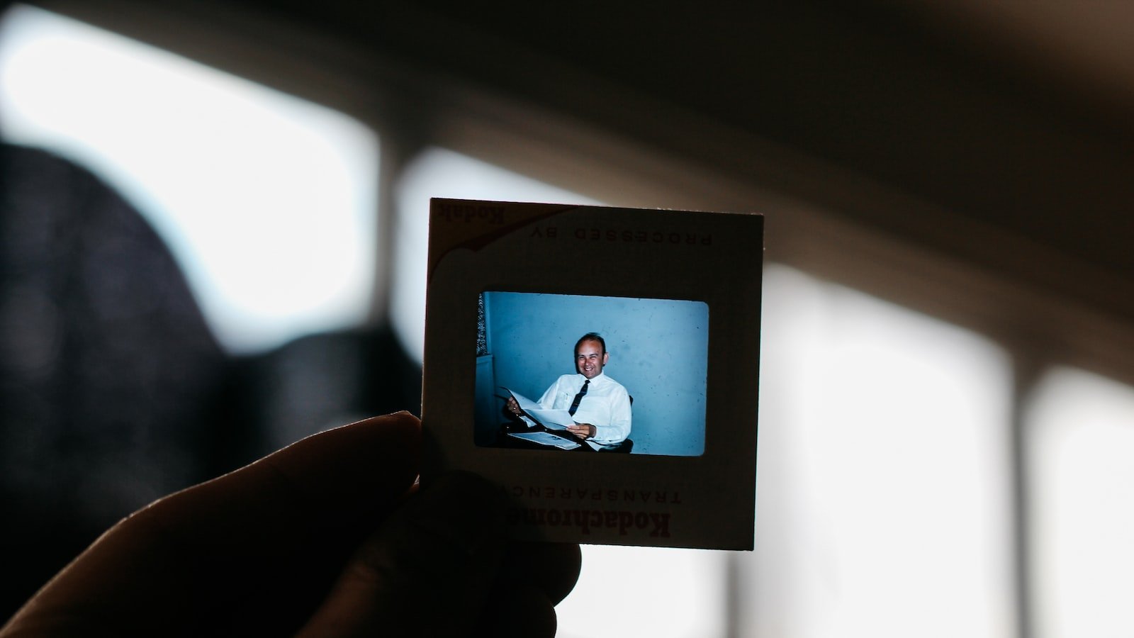 Optimizing Image File Size and Format for Faster Loading and Better SEO