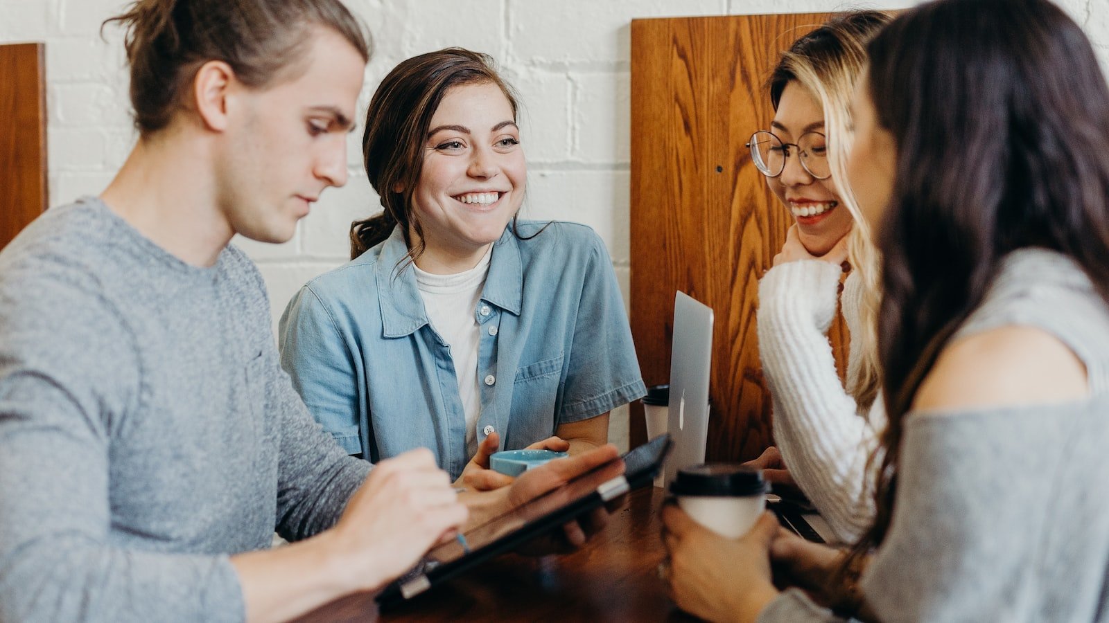 Improving Local Search Ranking with Google My Business Profiles
Optimizing Google My Business: A‌ Comprehensive Guide for Local ⁢SEO
Maximizing ‍Local Engagement through Google My Business‌ Listings
Enhancing Local SEO Impact: Strategies for Mastering Google My Business ‍Profiles