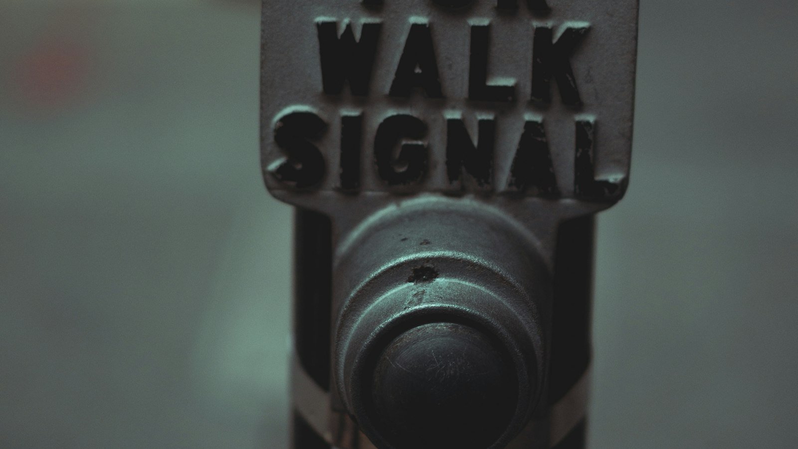 Unlocking the Potential:⁤ How Push Notifications ⁤Can‍ Revive User ‌Engagement
Crafting ⁣Compelling and Personalized‍ Push Notifications to Drive User Action
Strategies to Optimize Push Notifications for⁣ Increased User ⁤Engagement
Analyzing Metrics‍ and Making ⁢Iterative Improvements to Maximize Push Notification Effectiveness