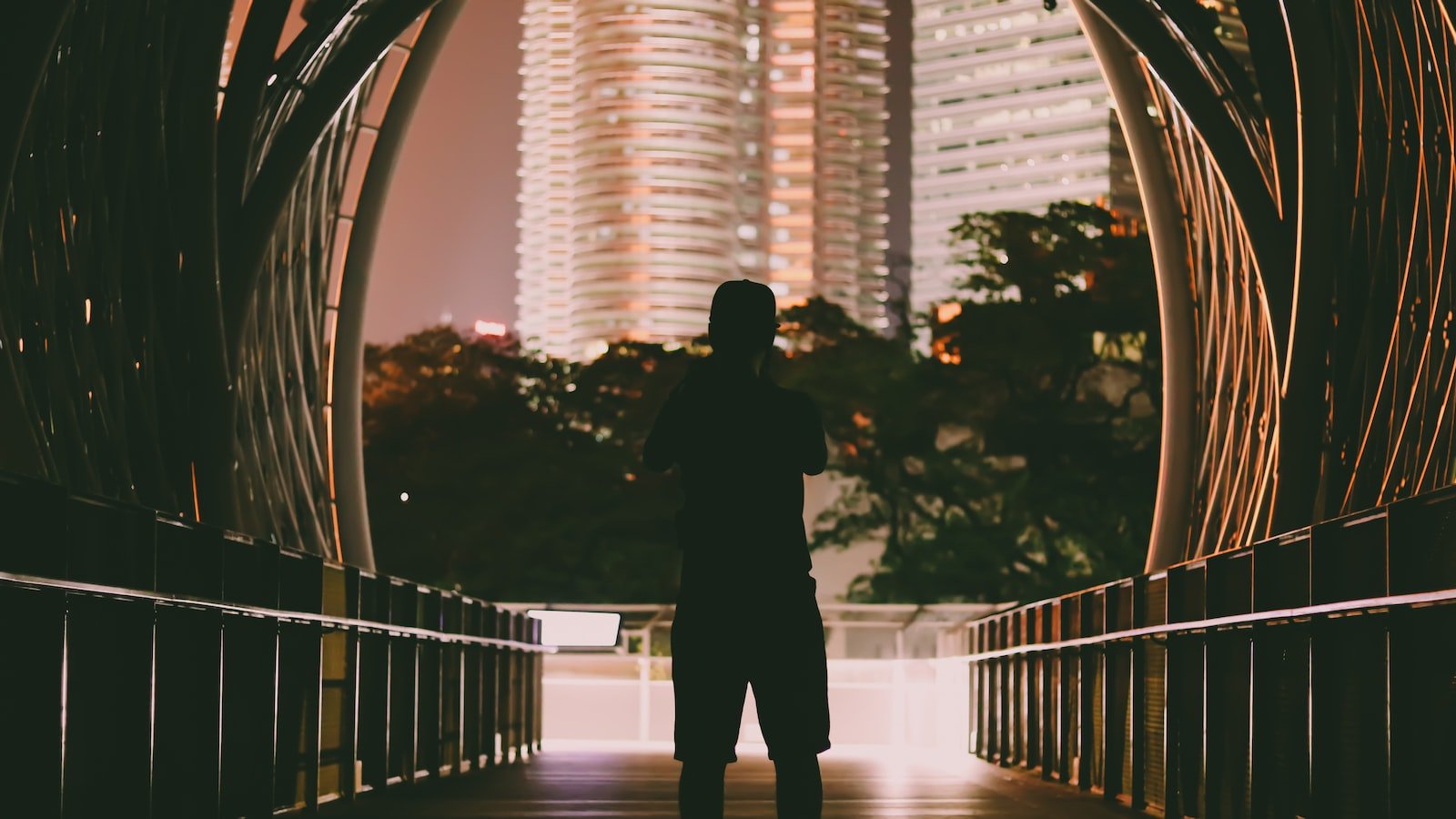 Exploring the Techniques of⁤ Affiliate Link⁣ Disguise: Understanding ⁢the Basics
Ingenious Strategies for Effective ⁢Link Cloaking: ‌Unveiling the Secrets
Enhancing User Experience ⁤while Maximizing Conversions:⁢ Proven‍ Affiliate Link Disguise Tactics
Top Recommendations for Successful Link ​Cloaking: Ethical Practices for‌ Affiliate ‍Marketers