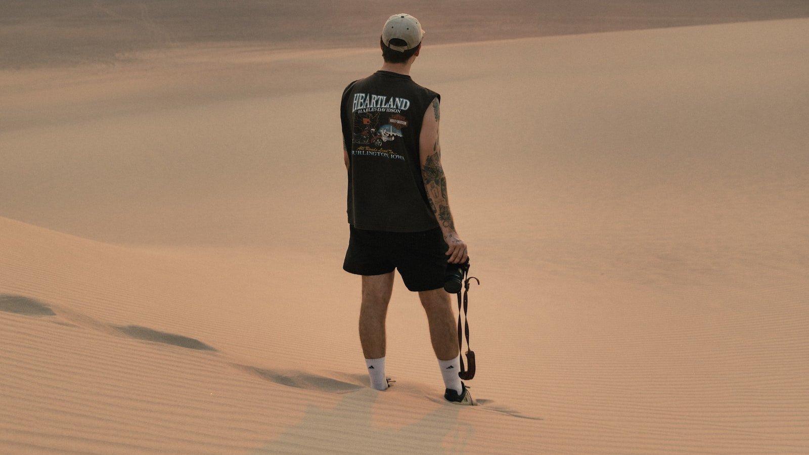 1. The Rising Influence of⁤ User-Generated ⁤Videos: A Game-Changer‍ for Social ⁤Marketing ‍Strategies
2. Harnessing Authenticity and Engagement: The Benefits of User Videos in Social​ Marketing Campaigns
3. ‌Leveraging User-Generated ‌Content: Practical Tips to Maximize⁢ the Impact of ⁣User Videos in Your Marketing Strategy
4.‌ Building Trust and‍ Expanding ⁤Reach: Best Practices for​ Incorporating User Videos⁤ in Social Marketing⁤ Initiatives