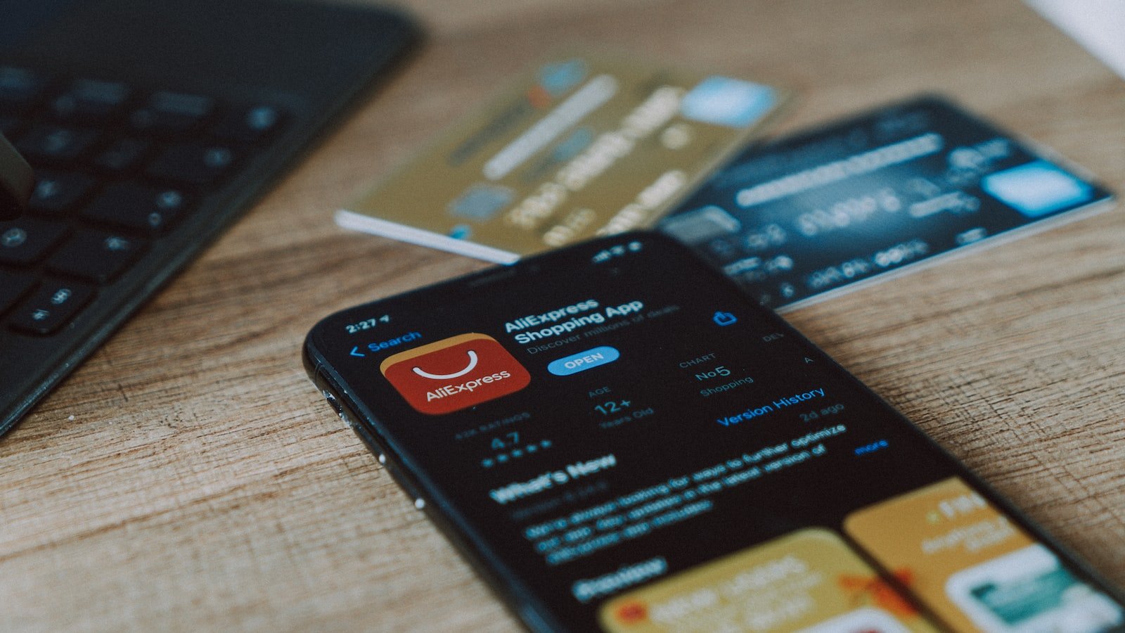 Optimizing Online Store Product Images for Maximum Impact