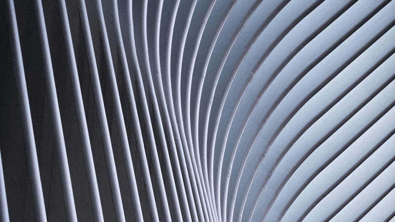 1. Embracing Mobile-First Approach: Harnessing⁢ the Power of Responsive Web Design
2. Enhancing User Experience: Tailoring ⁣Websites for Mobile Devices
3. Boosting Conversion Rates: Optimizing Responsiveness for Mobile Users
4. Best Practices and Considerations: Crafting Effective Responsive ⁣Web Designs