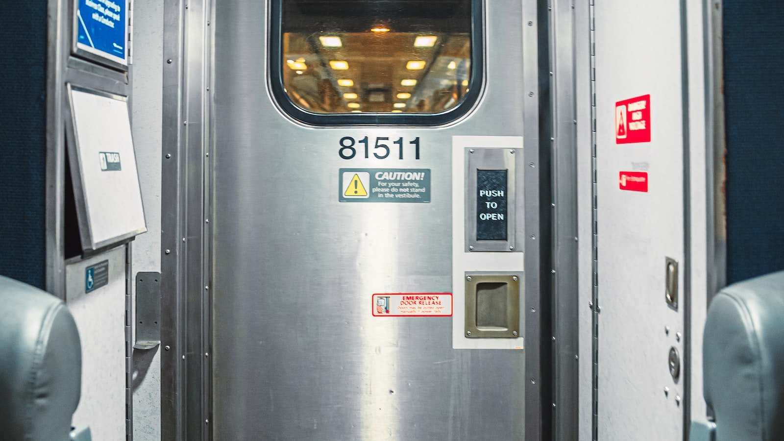 Exit Pops: The Ultimate Strategy to Reduce Bounce Rates
Enhancing User Experience with Exit Pops: A Closer Look
Optimizing Exit Pops for Exceptional Results
Maximizing Conversions: Key Tips for Implementing Exit Pops